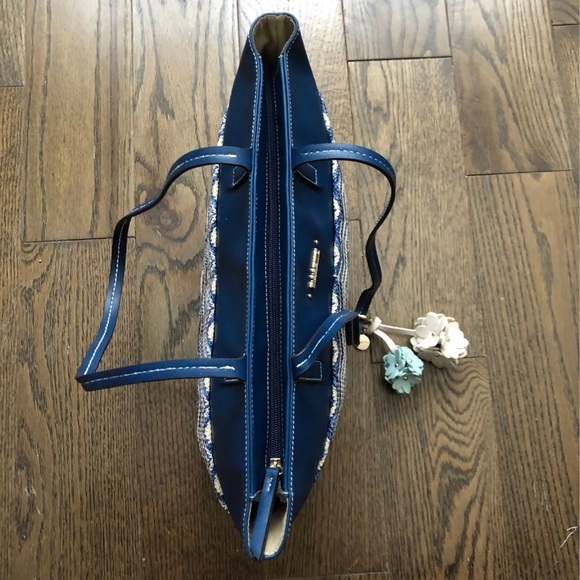 Rosetti Tote - Picture 6 of 8